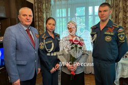 Личный состав Академии поздравил ветеранов труда, тружеников тыла с Днем Победы